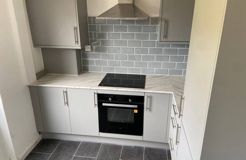 Alibon House | Peeams Abode