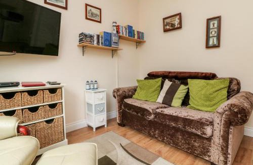 Highampton House | Peek A Boo