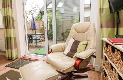 Highampton House | Peek A Boo