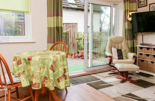 Highampton House | Peek A Boo