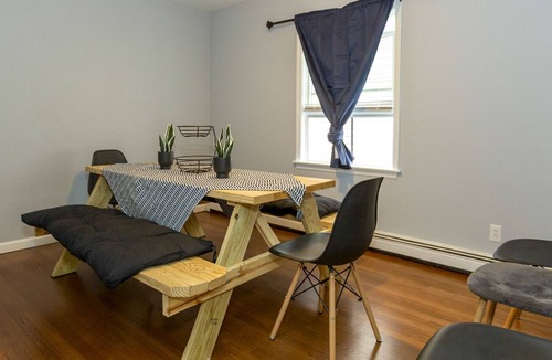 Peekskill House | Peekskill Guest house