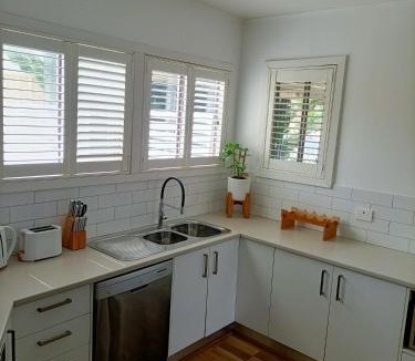 Quarry Hill House | Peel Cottage