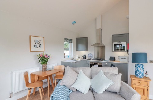 Easterside Cottage | Peep o' Day