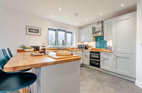 St Merryn House | Pegasus - Three Bedroom House, Sleeps 6