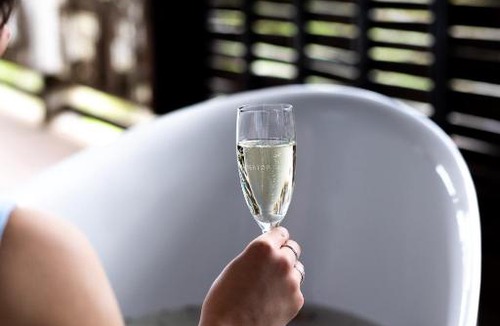 Porepunkah Apartment | Peggy Adelaide Suite