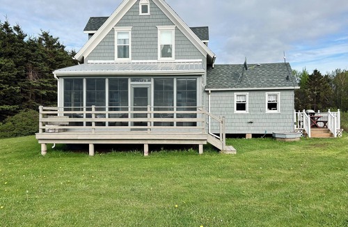 O'Leary House | PEI Beach House on 14 acres
