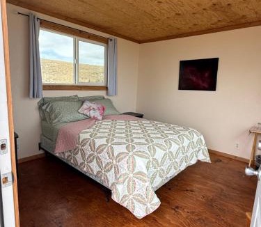 Naalehu House | Peles Eye