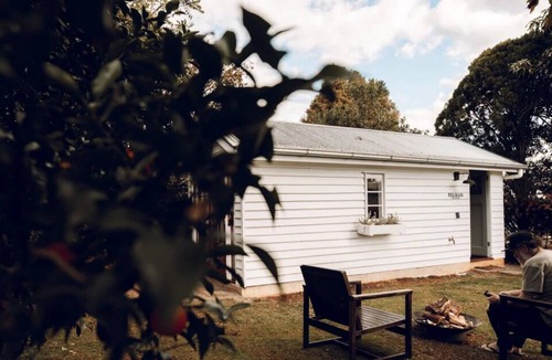 Flaxton Cottage | Pelham Cottage - Kondalilla Falls, Flaxton