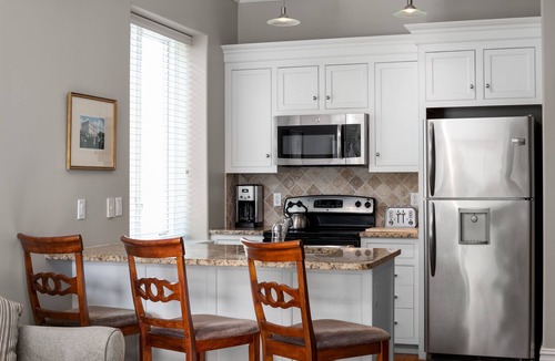 Newport Hotel | Pelham Court Hotel