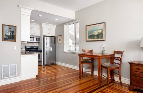 Newport Hotel | Pelham Court Hotel