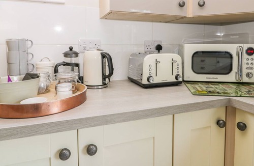 Nettleton Cottage | Pelham House Cottage