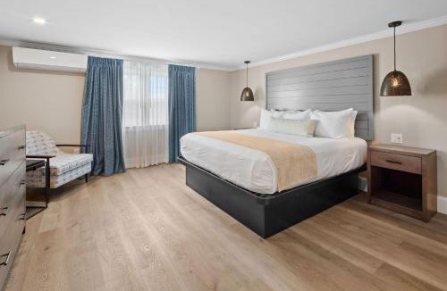 West Dennis Hotel | Pelham on Main