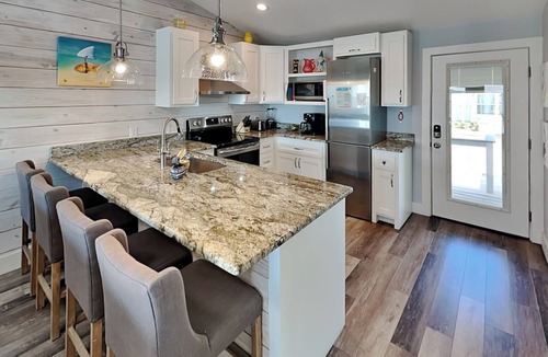 Key Allegro Condo | Pelican B'Reef | Serene Waterfront Condo + Access to Pool & Dock