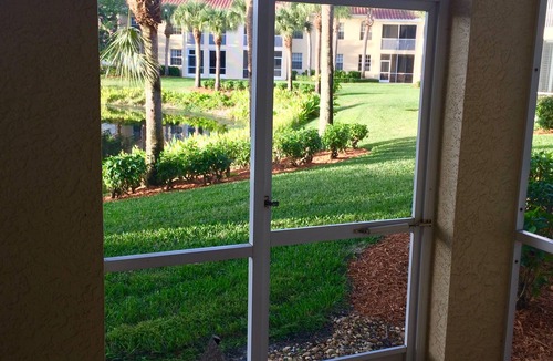 Pelican Bay Condo | PELICAN BAY Amenities! BEACH CLUB! WALK TO SHOP/DINE/PICKLEBALL/TENNIS/QUIET