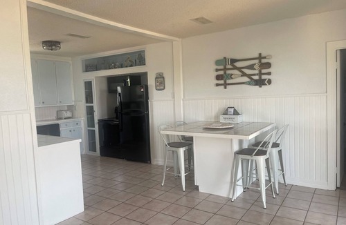 Silver House | Pelican Bay lake champion Colorado City, Texas