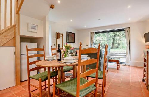 Hethel House | Pelican Eco Lodge