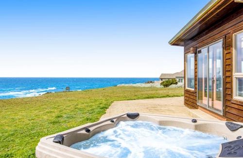 Fort Bragg House | Pelican House
