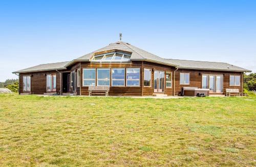 Fort Bragg House | Pelican House