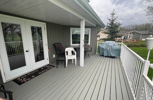 Belmont Cabin | Pelican Lake Fish & Golf Get-Away, Beautiful Pleasant Valley Home