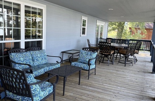 Homer House | Pelican Retreat on Lake Claiborne