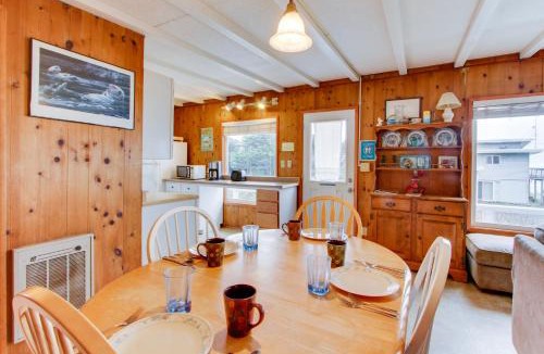 Florence House | Pelican's Perch