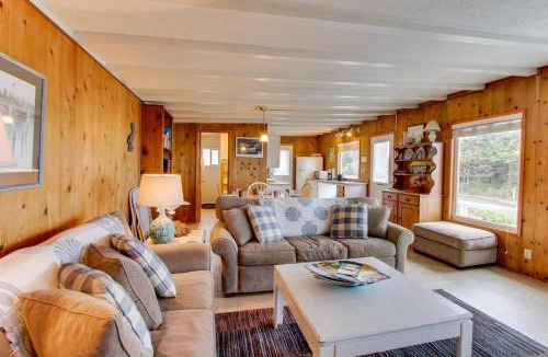 Florence House | Pelican's Perch