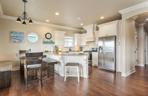 Port Bolivar House | Pelicans Landing - Super cute 2 bedroom with a great Gulf view!