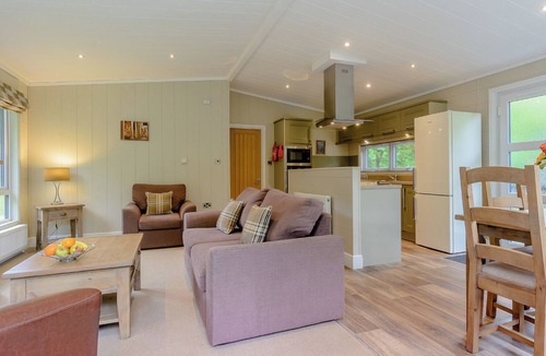 Newton St Loe Ski Chalet | Pemberley Watersedge Lodge
