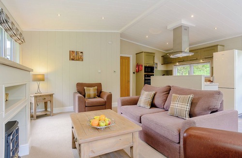 Newton St Loe Ski Chalet | Pemberley Watersedge Lodge