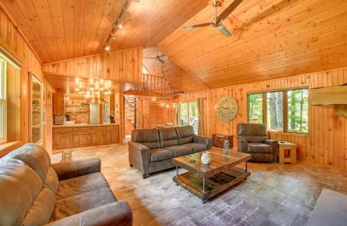Pembine House | Pembine Cabin w/Expansive Yard, Fire Pit & Grill!
