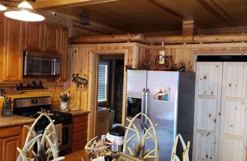 Pembine Cottage | Pembine Northwoods Cabin