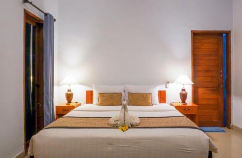 Mushroom Bay House | Pemuntalan Guesthouse