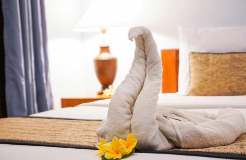 Mushroom Bay House | Pemuntalan Guesthouse