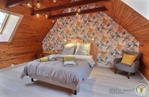 Pontrieux House | Pen ty