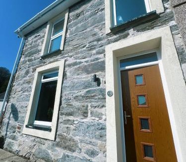 Porthmadog House | Pen Y Berth