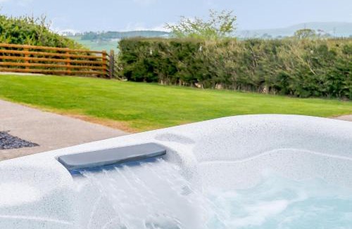 Llannefydd House | Pen Y Gaer