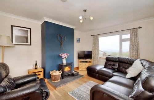 Llannefydd House | Pen Y Gaer