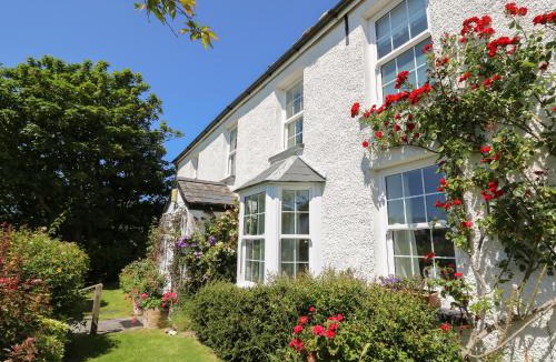 Aberporth House | Pen y Graig