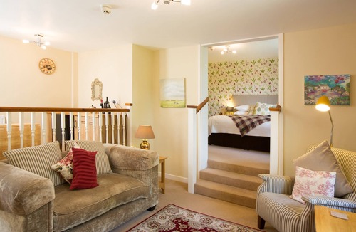 Tan-y-groes Bed & Breakfast | Penbontbren Luxury B&B