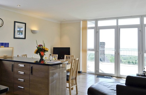 Pendine Cottage | Pendine Beach Apartment