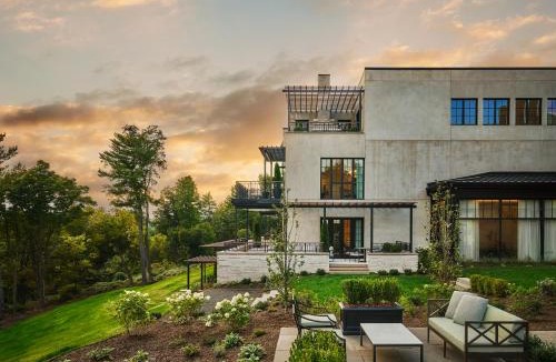 Far Hills Hotel | Pendry Natirar