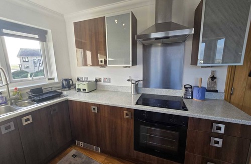 Pembroke Dock House | Penfro sea view- 3 bedrooms available