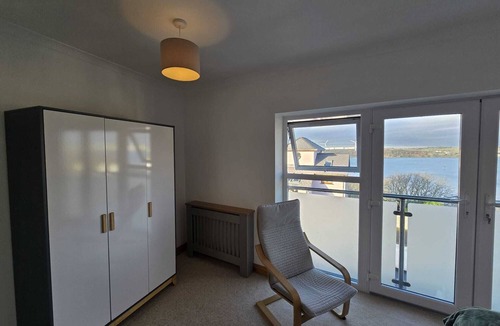 Pembroke Dock House | Penfro sea view- 3 bedrooms available