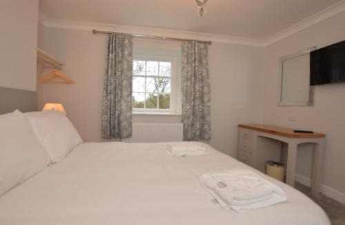 Llanrhystud House | Pengarreg Fawr