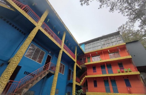 Tinggimoncong House | Penginapan Bahagia 1