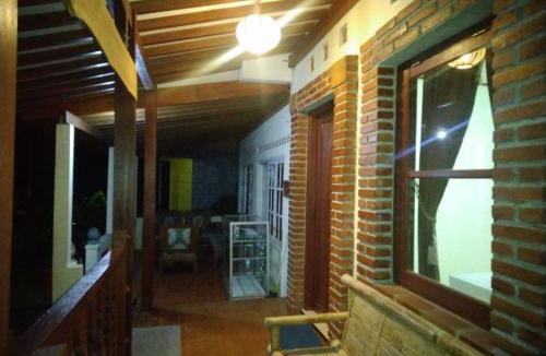 Borobudur House | Penginapan Homestay Mudiyono Syari'ah