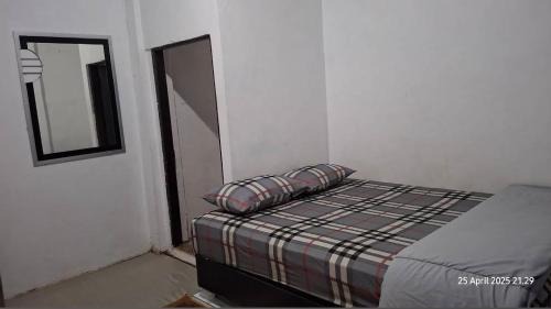 Banjarbaru House | Penginapan Violet Doorz Syariah