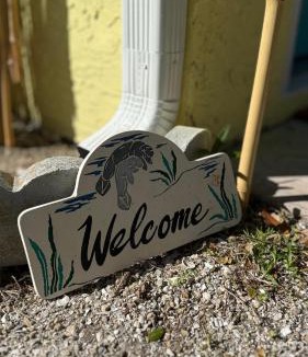 Parsuns To Cocoa Beach Resort | Penguins on the Beach Resorts C