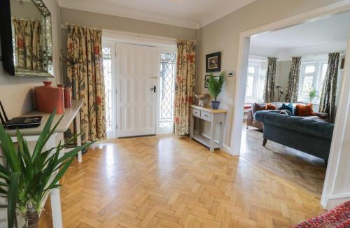 Llanrwst House | Pengwern