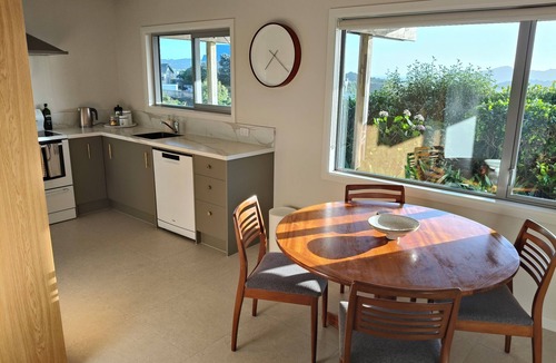 Miramar House | Peninsula Escape